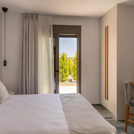 Marble Luxury Suites Karteros Zewnętrze zdjęcie