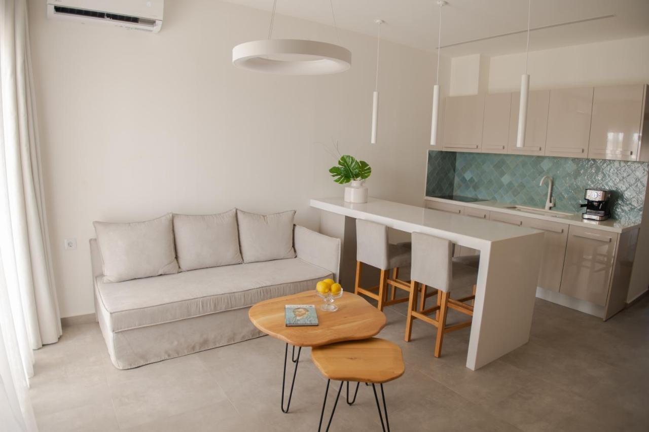 Marble Luxury Suites Karteros Zewnętrze zdjęcie