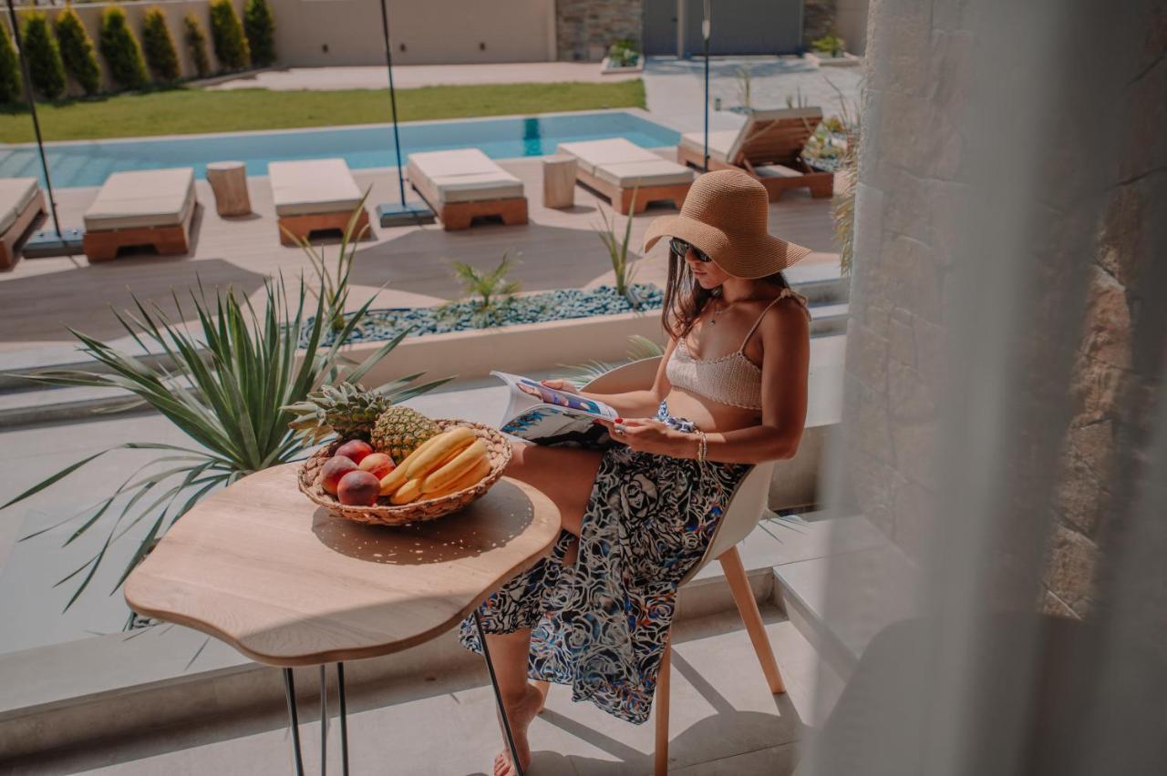 Marble Luxury Suites Karteros Zewnętrze zdjęcie