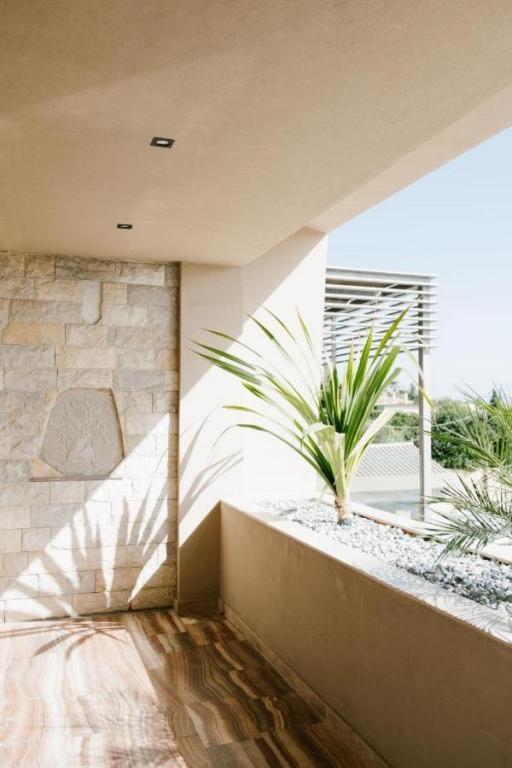Marble Luxury Suites Karteros Zewnętrze zdjęcie