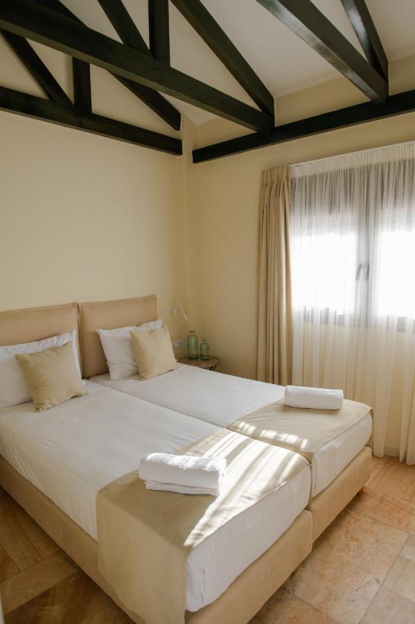Marble Luxury Suites Karteros Zewnętrze zdjęcie